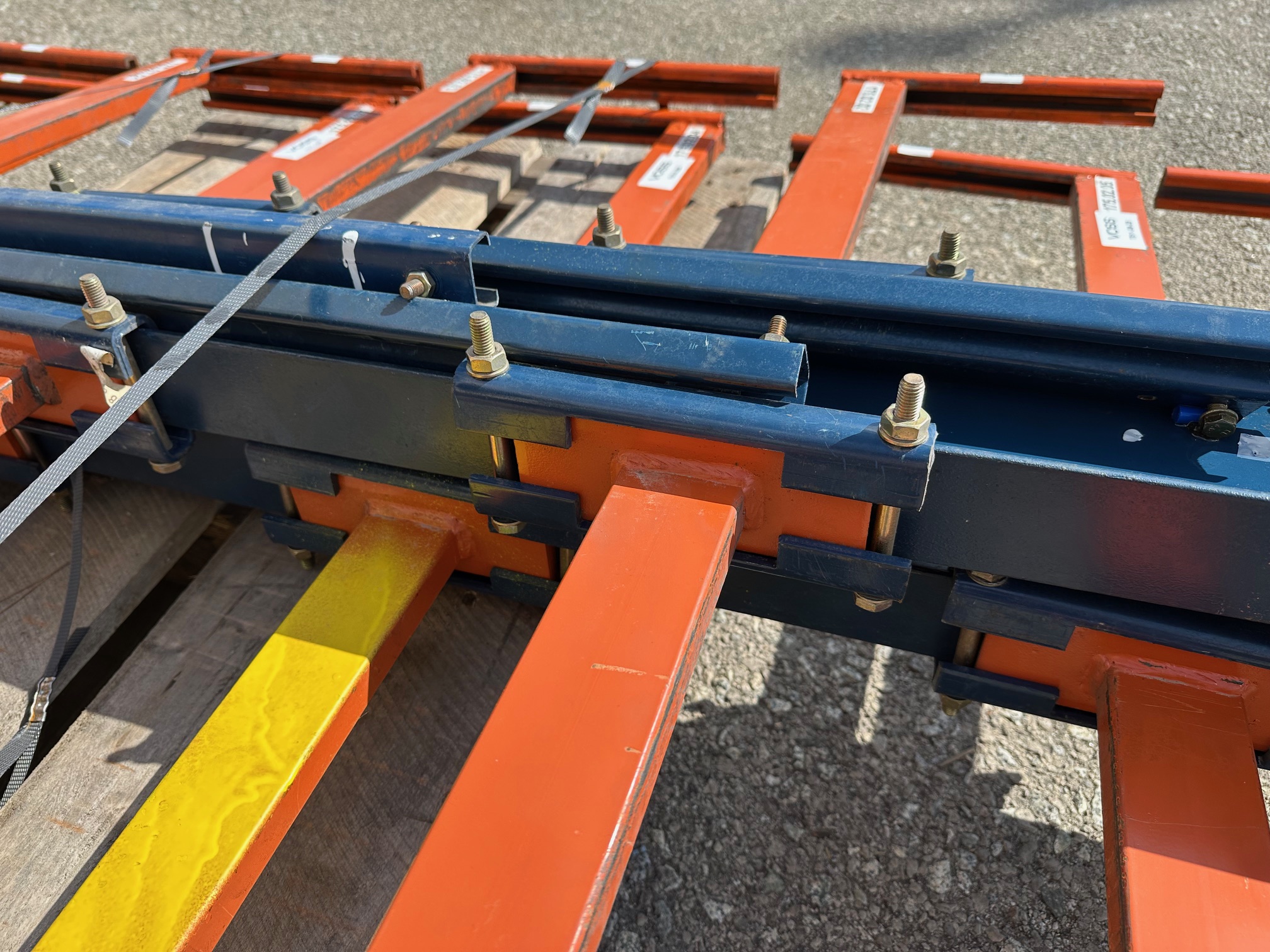 Cantilever doble - Imagen 4
